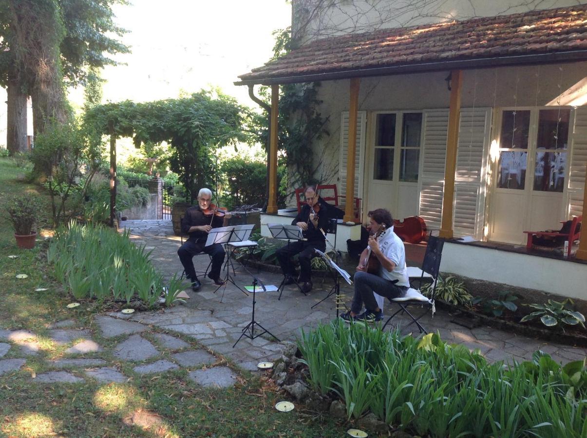A O Soa B&B Savignone Exterior foto